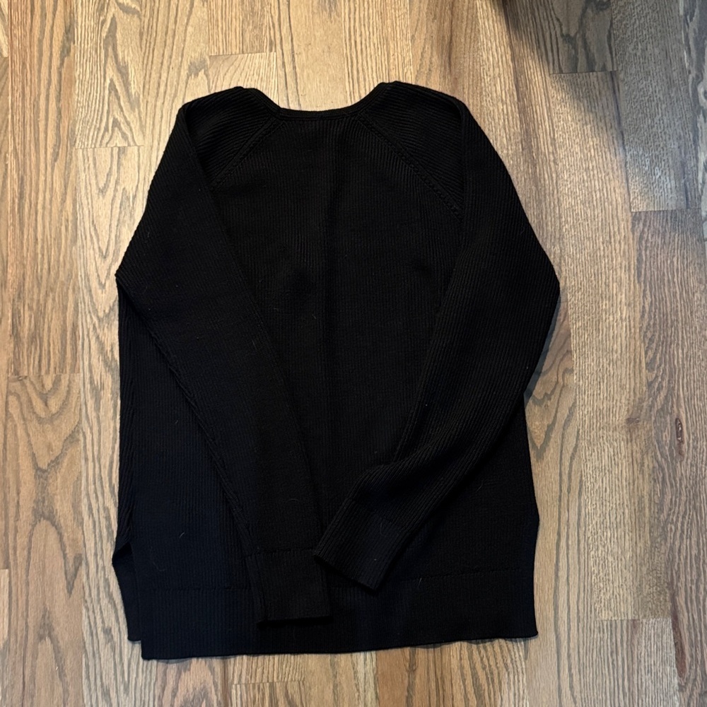Athleta Black V-Neck Sweater - Picture 3 of 3